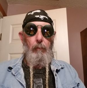 Meet your Posher, Roy